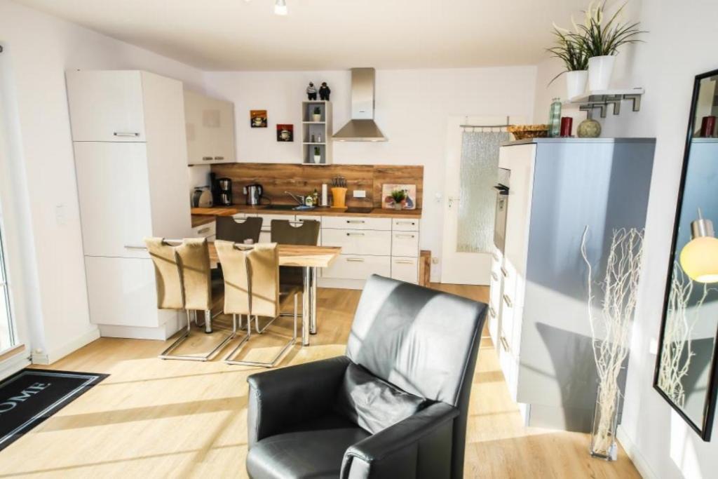 Ferienwohnung Ostseerauschen シャルボイツ エクステリア 写真